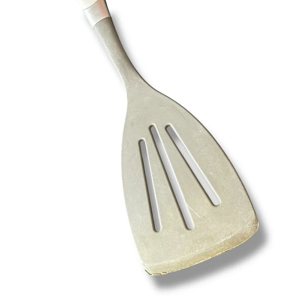 EKCO Slotted Spatula Turner Nylon Gray White Handle 3 Slots 12.5‎ Inch